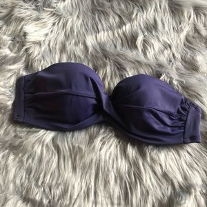 NWOT Victoria secret bathing suit top. 32 B